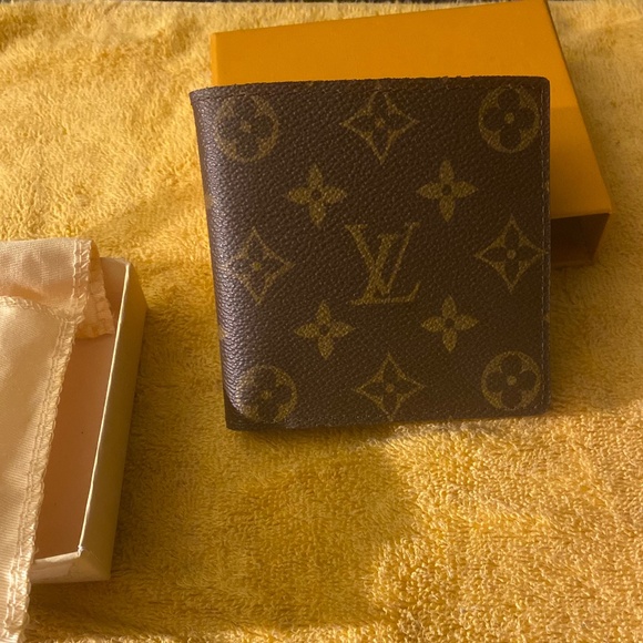Authentic Louis Vuitton Marco Wallet